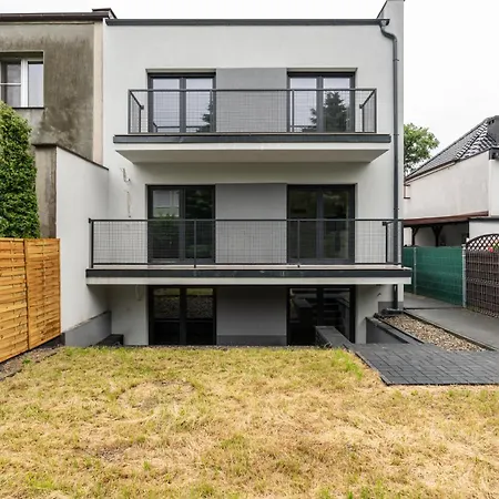 Krosnienska With Balcony By Renters *